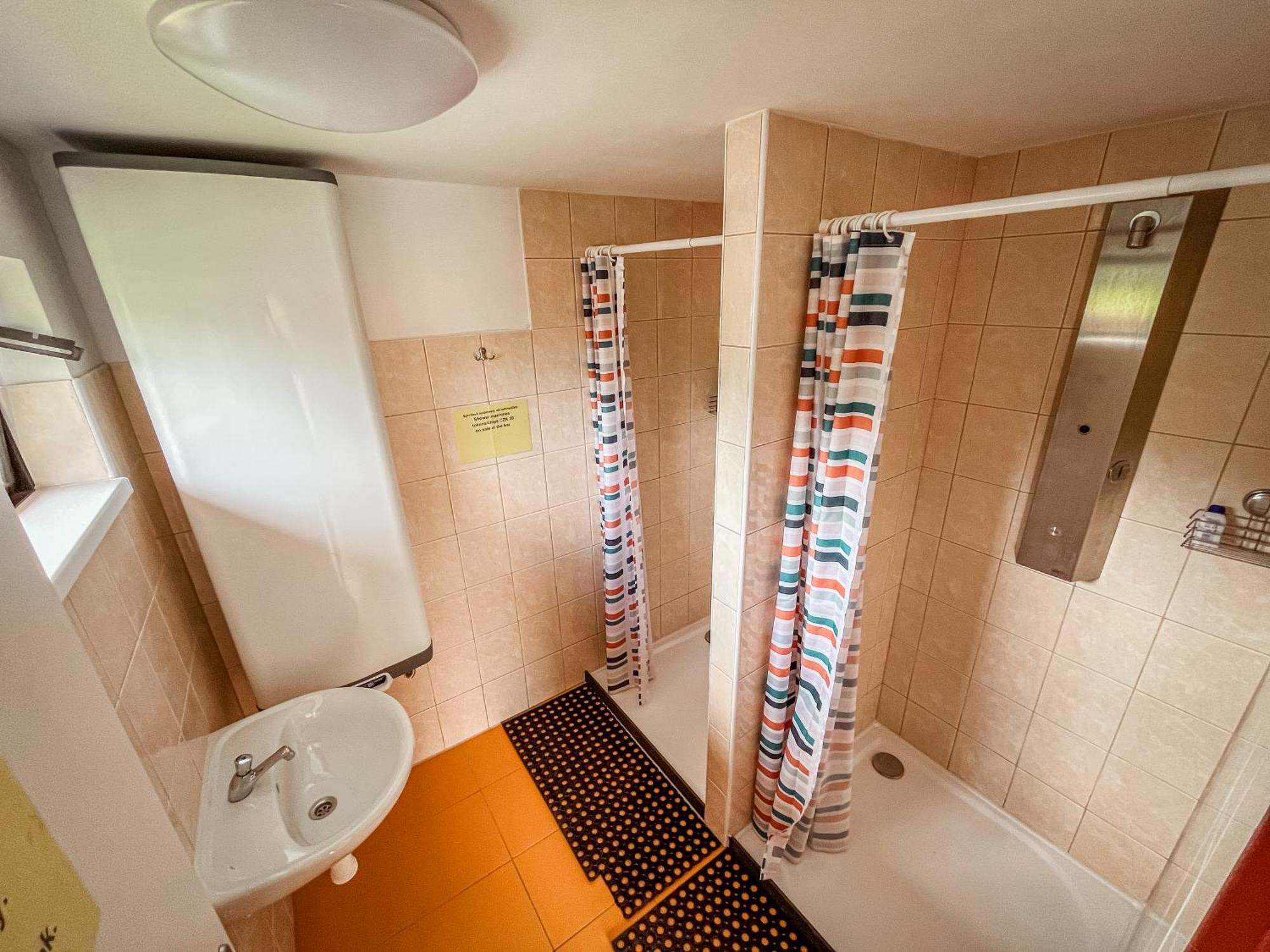 Karavan 3 V Arealu Koupaliste Bystre V Orlickych Horach Exterior foto